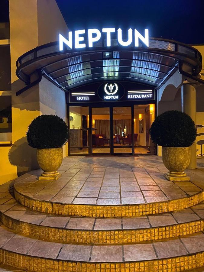 Neptun Ψ Hotel Wladyslawowo Exterior photo